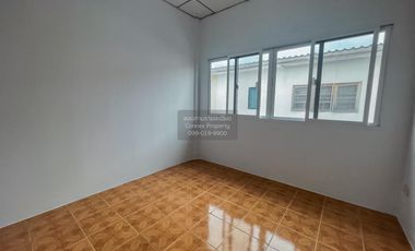 For sale 2 bedrooms townhouse in Sai Noi, Nonthaburi