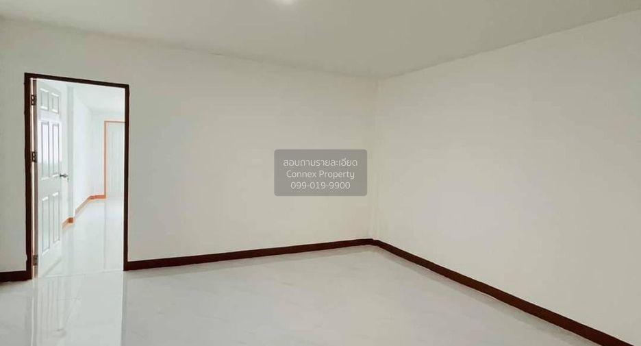 For sale 4 bedrooms townhouse in Bang Bua Thong, Nonthaburi
