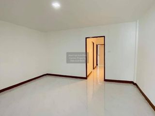 For sale 4 bedrooms townhouse in Bang Bua Thong, Nonthaburi
