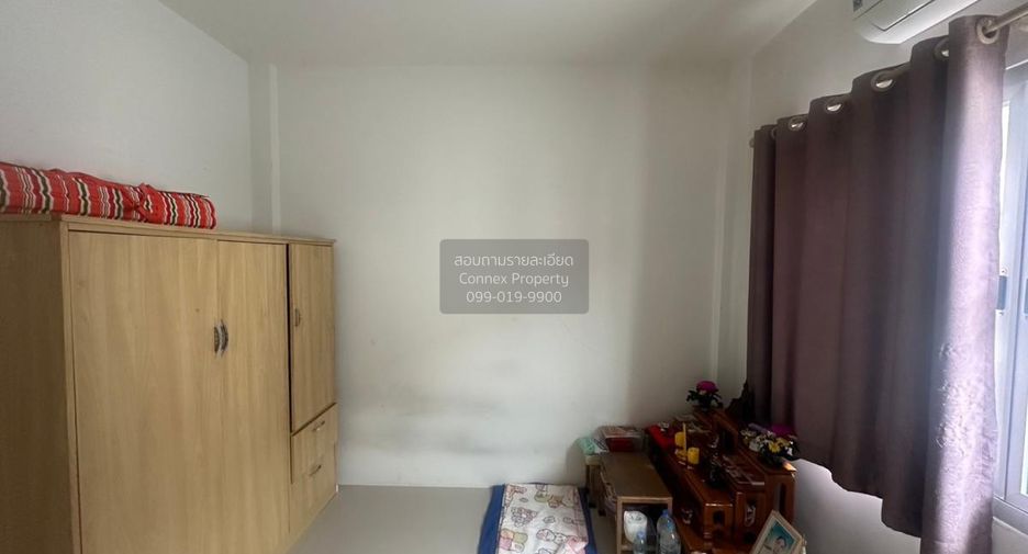 For sale 3 ベッドルーム townhouse in Lat Krabang, Bangkok