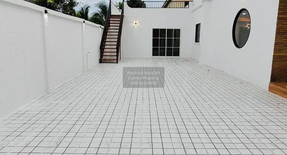For sale 4 bedrooms townhouse in Bang Bua Thong, Nonthaburi