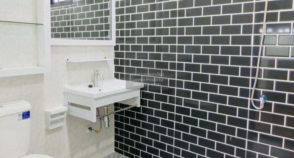 For sale 4 bedrooms townhouse in Bang Bua Thong, Nonthaburi