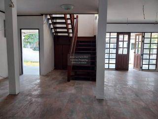 For sale 5 bedrooms house in Thanyaburi, Pathum Thani