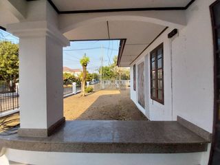 For sale 5 bedrooms house in Thanyaburi, Pathum Thani