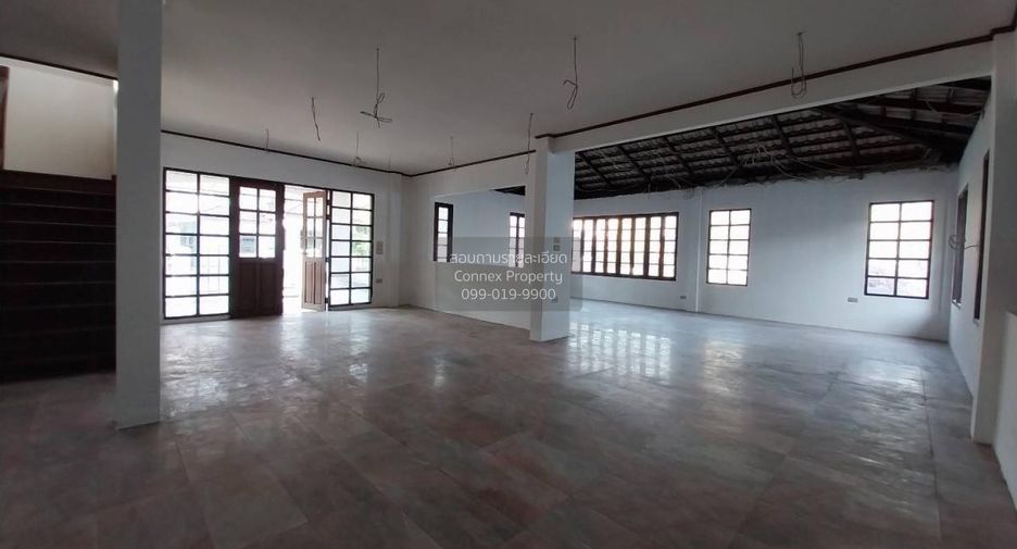 For sale 5 bedrooms house in Thanyaburi, Pathum Thani