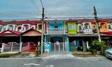 For sale 2 bedrooms townhouse in Sai Noi, Nonthaburi