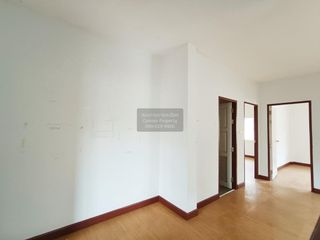 Casa en venta de 5 habitaciones en Bang Phli, Samut Prakan