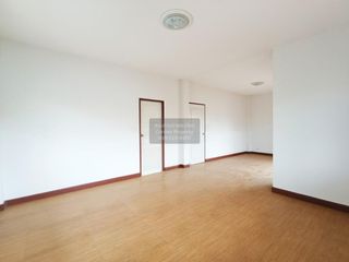 Casa en venta de 5 habitaciones en Bang Phli, Samut Prakan