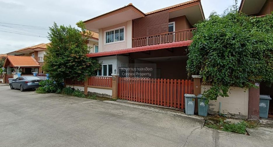 Casa en venta de 5 habitaciones en Bang Phli, Samut Prakan