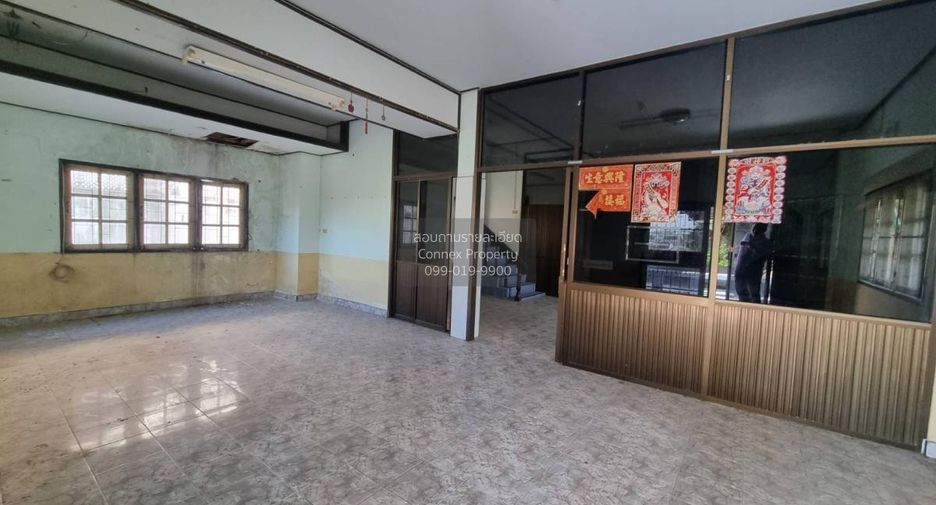 For sale 3 bedrooms house in Nakhon Chai Si, Nakhon Pathom