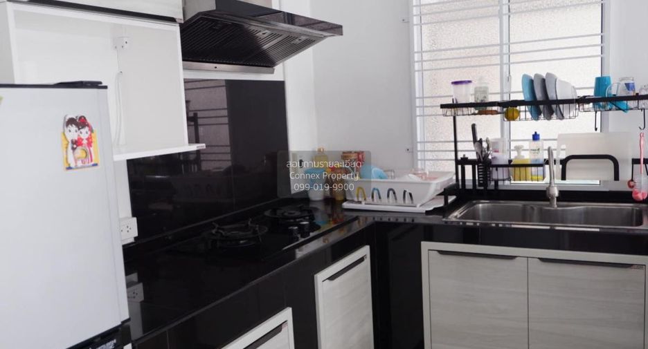 For sale 3 bedrooms house in Bang Bo, Samut Prakan
