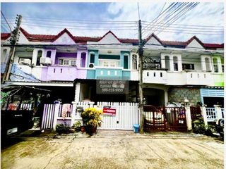 À vendre 2 chambres maison de ville à Thanyaburi, Pathum Thani