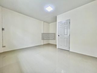 For sale 2 bedrooms townhouse in Don Tum, Nakhon Pathom