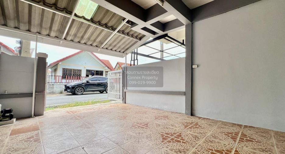 For sale 2 bedrooms townhouse in Don Tum, Nakhon Pathom