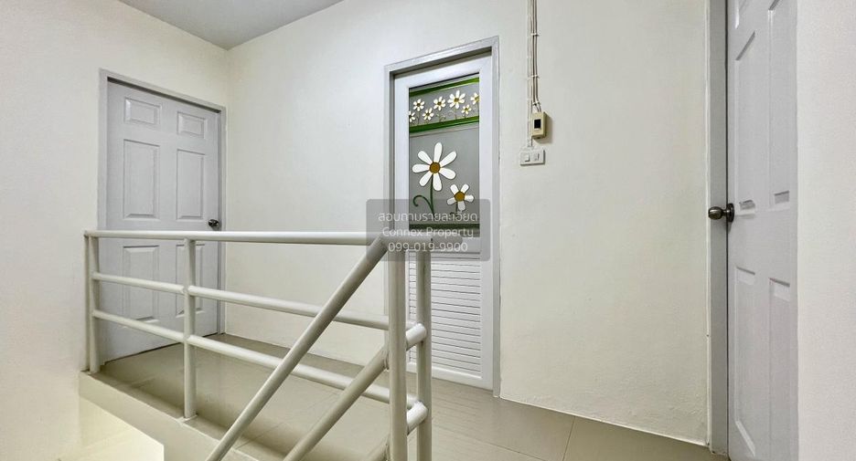 For sale 2 bedrooms townhouse in Don Tum, Nakhon Pathom