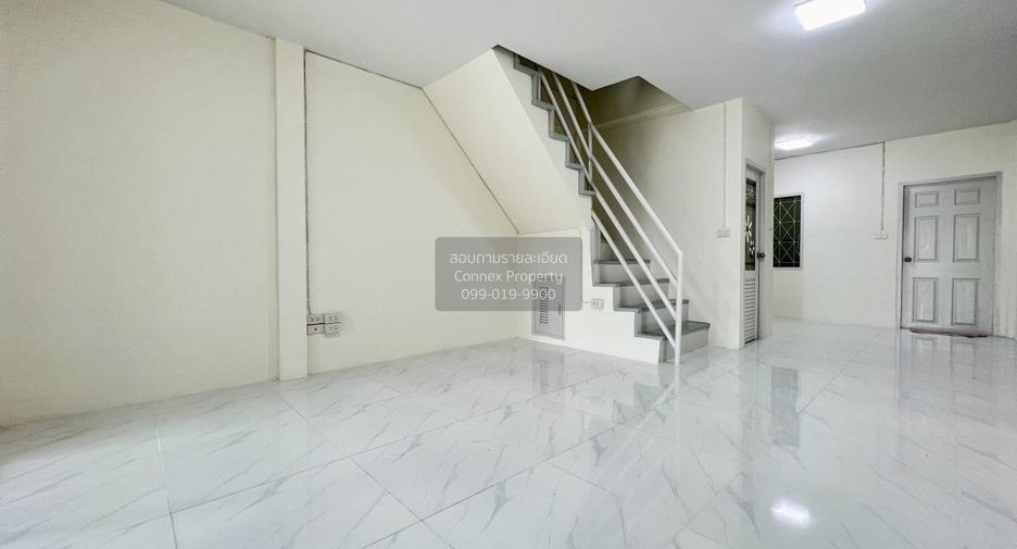 For sale 2 bedrooms townhouse in Don Tum, Nakhon Pathom