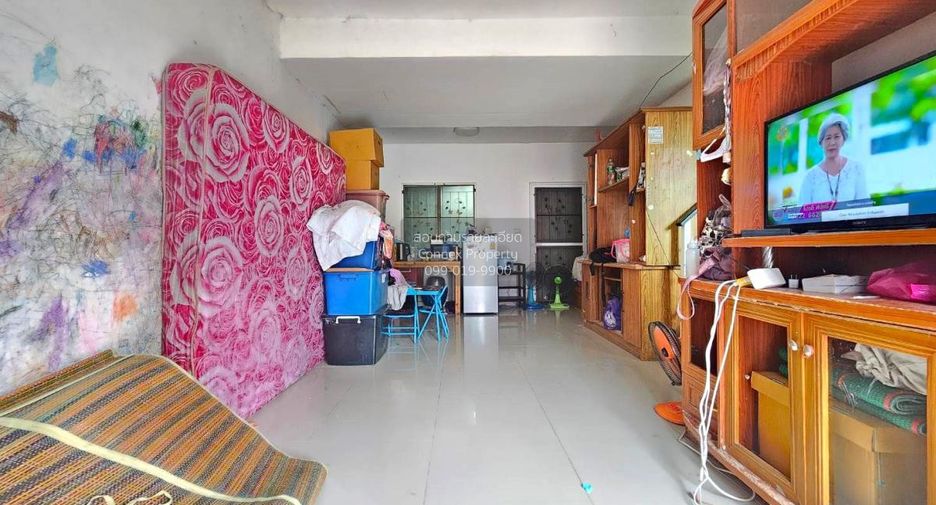 出售 3 卧室 联排别墅 在 Khlong Luang, Pathum Thani