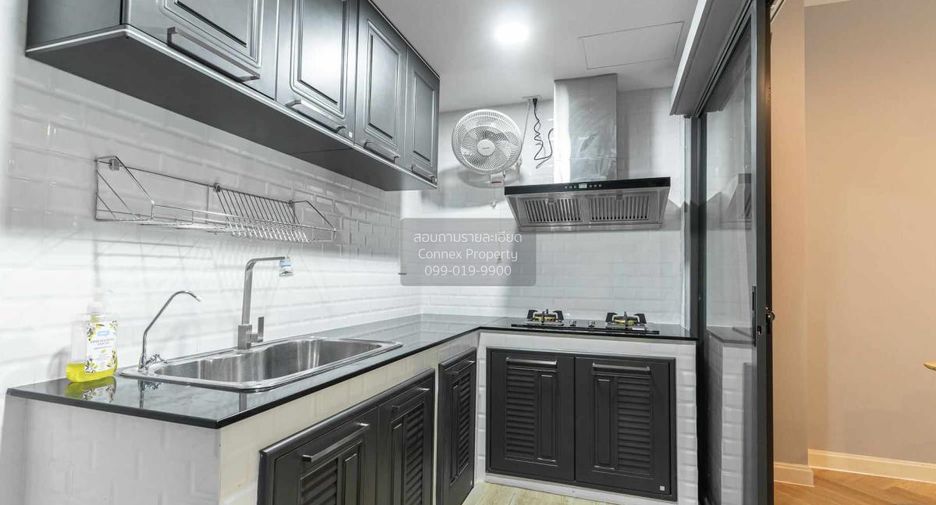Casa adosada en venta de 3 habitaciones en Bang Kruai, Nonthaburi