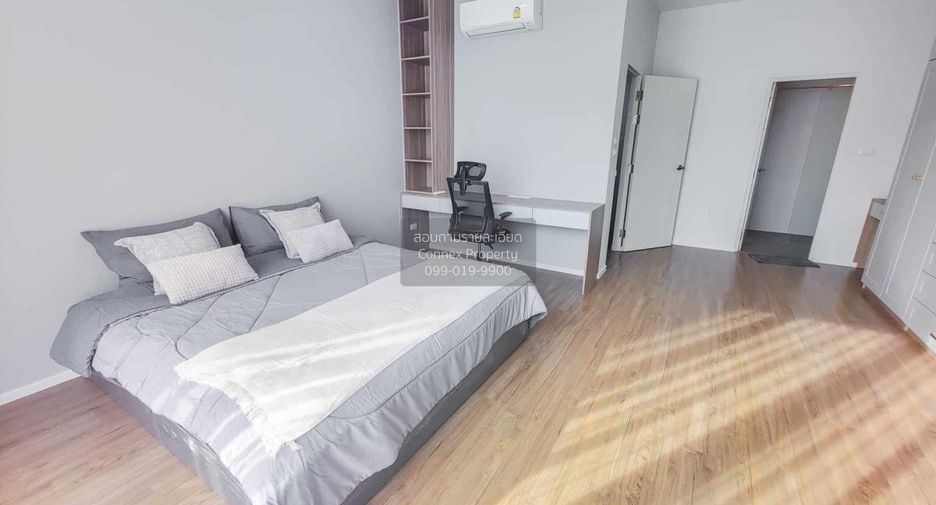 Casa adosada en venta de 3 habitaciones en Bang Kruai, Nonthaburi