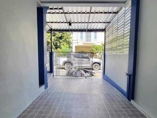 For sale 3 bedrooms townhouse in Thanyaburi, Pathum Thani