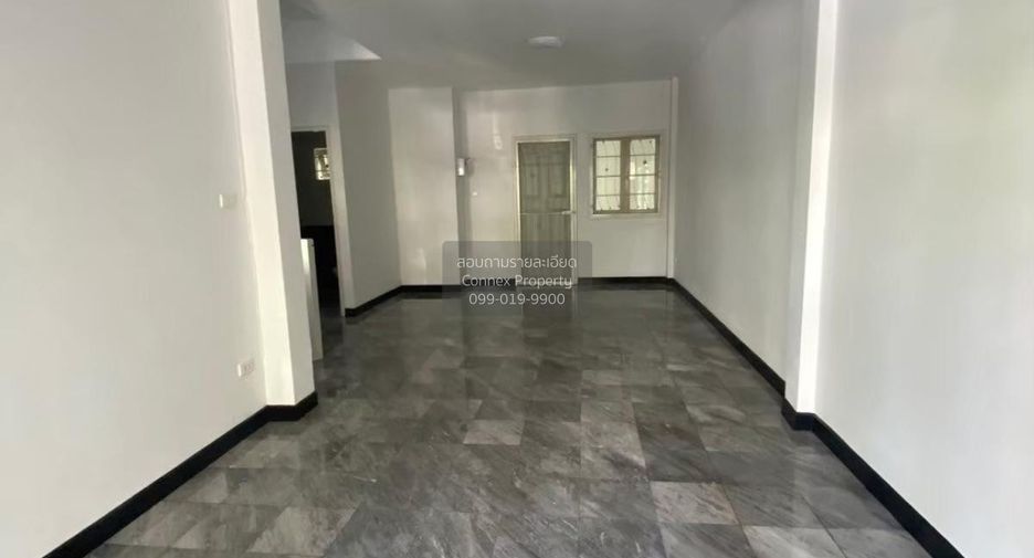 Reihenhaus zum Kauf mit 3 Zimmer in Thanyaburi, Pathum Thani