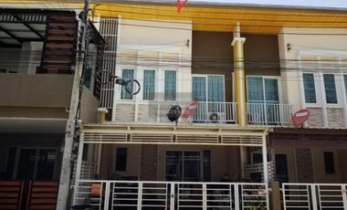 Reihenhaus zum Kauf mit 3 Zimmer in Sai Mai, Bangkok