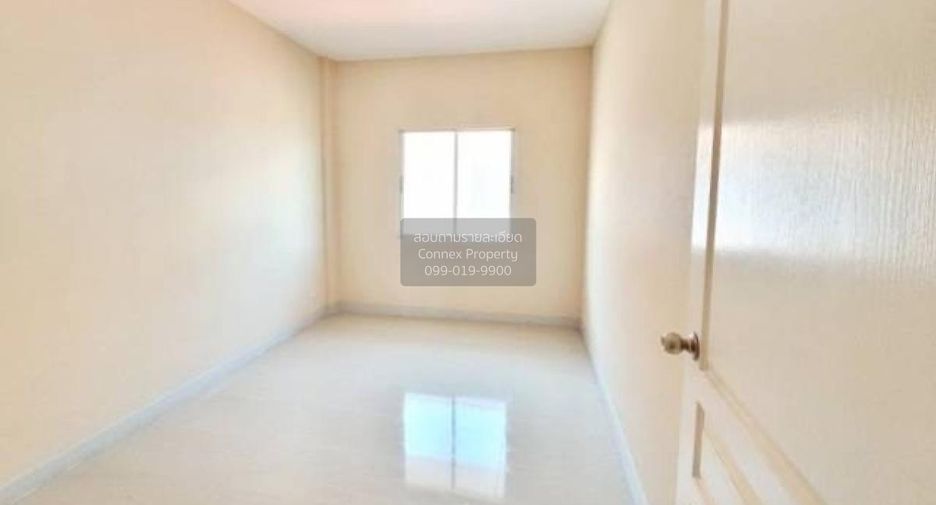 For sale 3 bedrooms townhouse in Lam Luk Ka, Pathum Thani