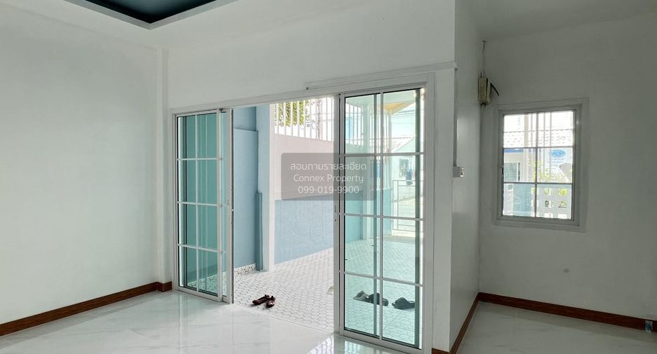 For sale 2 bedrooms townhouse in Sai Noi, Nonthaburi