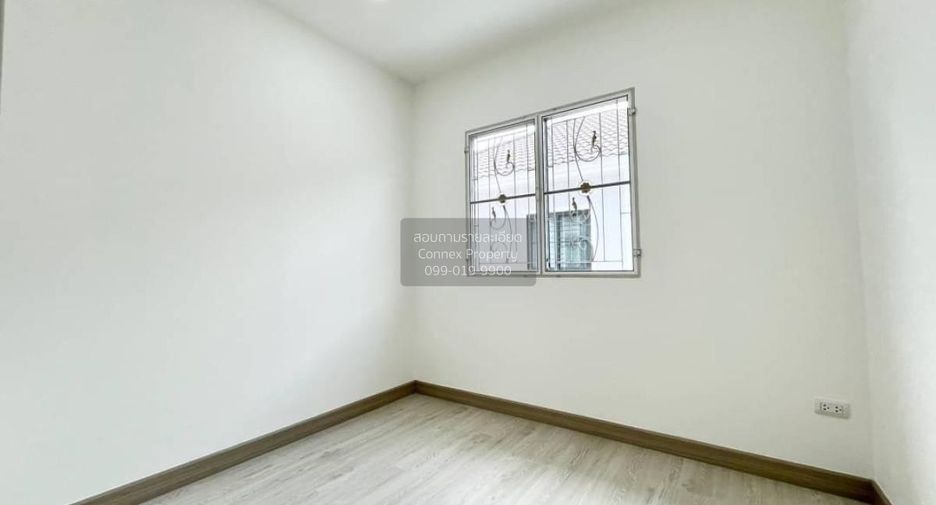 Reihenhaus zum Kauf mit 3 Zimmer in Bang Kruai, Nonthaburi