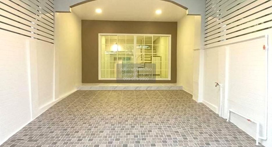 Casa adosada en venta de 2 habitaciones en Mueang Nonthaburi, Nonthaburi