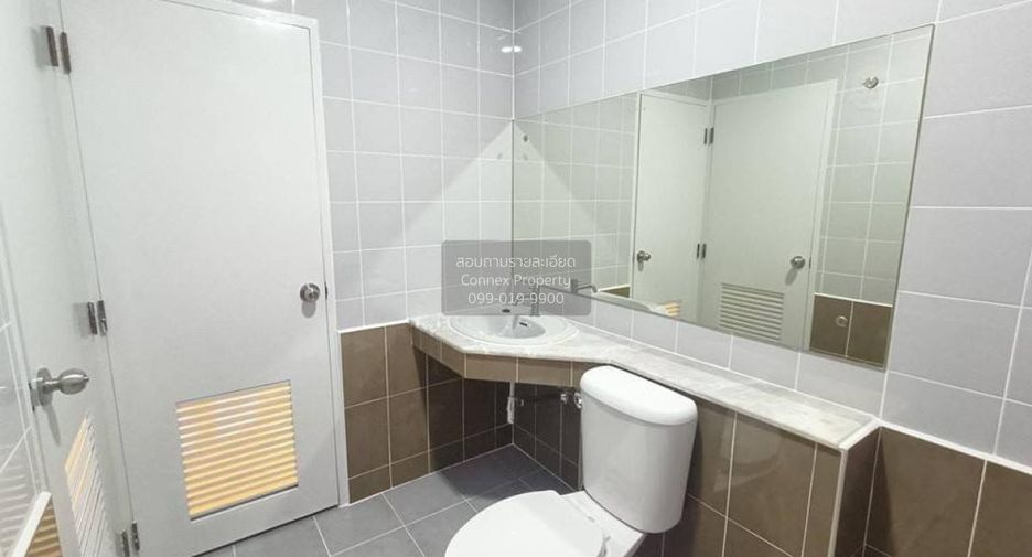 Casa adosada en venta de 2 habitaciones en Mueang Nonthaburi, Nonthaburi