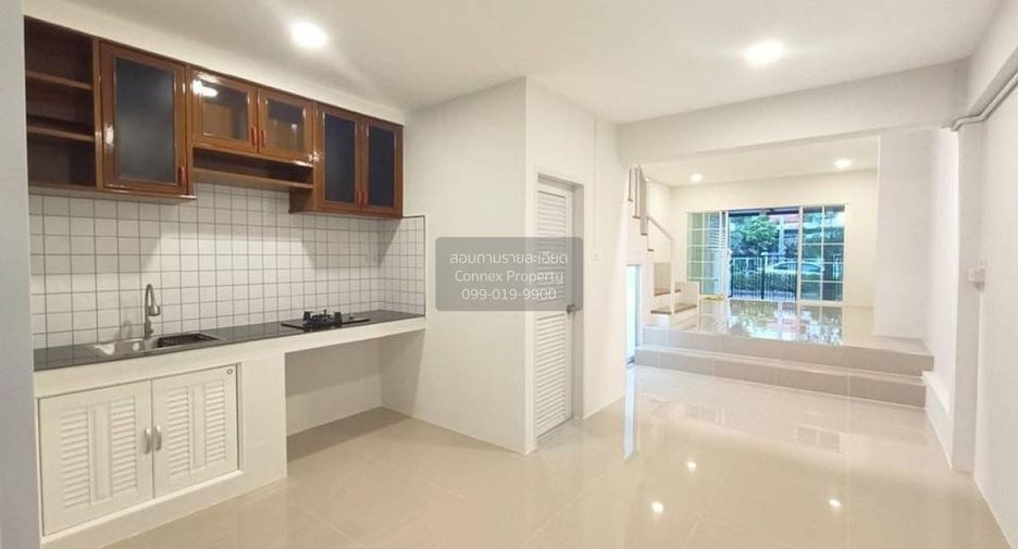 Casa adosada en venta de 2 habitaciones en Mueang Nonthaburi, Nonthaburi