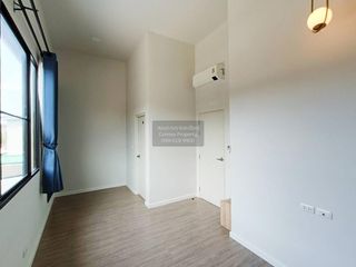 Casa adosada en venta de 4 habitaciones en Bang Yai, Nonthaburi