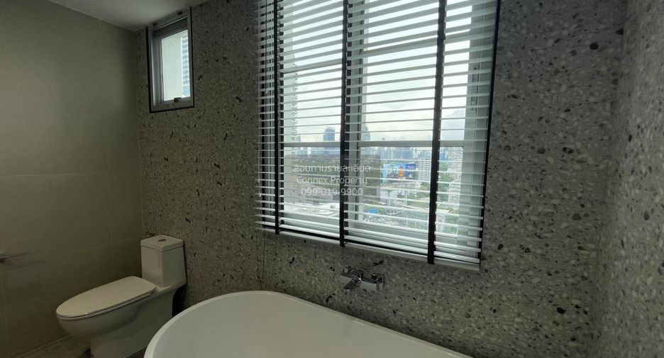 Продажа 3 спальни кондо в Кхлонг Тоеи, Бангкок