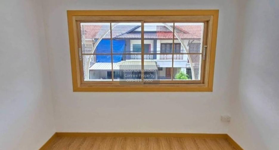 Reihenhaus zum Kauf mit 3 Zimmer in Bang Bua Thong, Nonthaburi