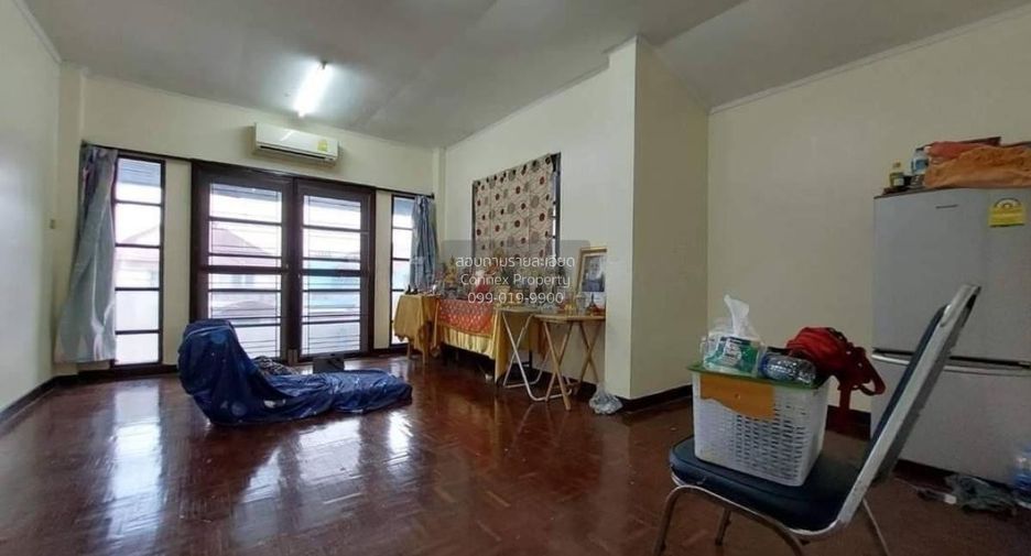 Casa en venta de 3 habitaciones en Min Buri, Bangkok