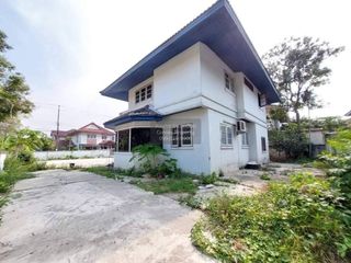 Casa en venta de 3 habitaciones en Min Buri, Bangkok