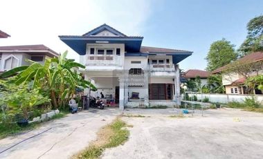 Casa en venta de 3 habitaciones en Min Buri, Bangkok