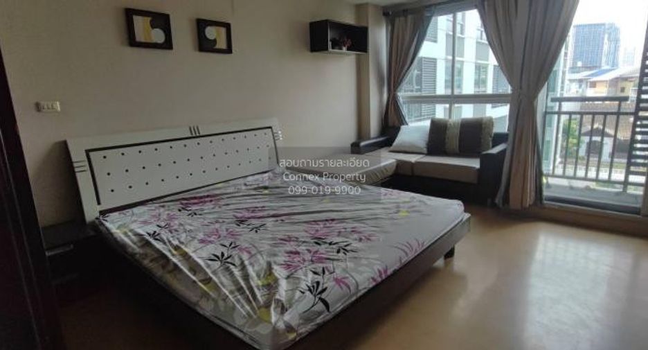 For sale 1 bed condo in Watthana, Bangkok