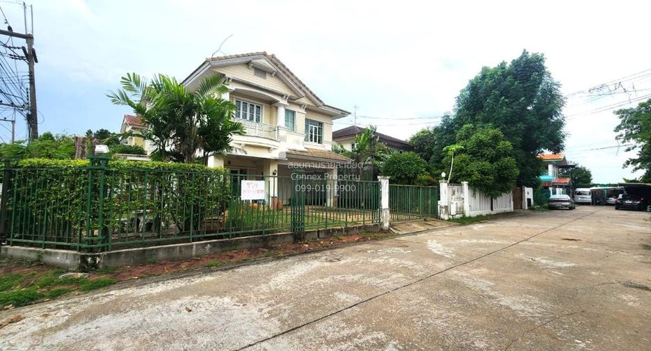 出售 3 卧室 独立屋 在 Mueang Pathum Thani, Pathum Thani
