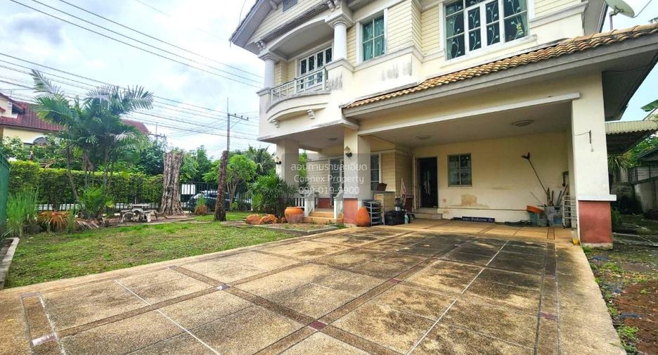 出售 3 卧室 独立屋 在 Mueang Pathum Thani, Pathum Thani