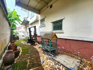 For sale 3 bedrooms house in Mueang Pathum Thani, Pathum Thani