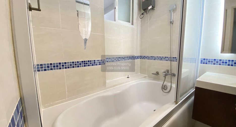 For sale 1 bed condo in Sathon, Bangkok