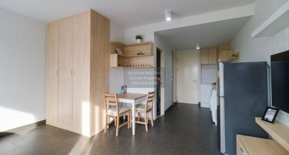 For sale 1 bed condo in Lat Krabang, Bangkok