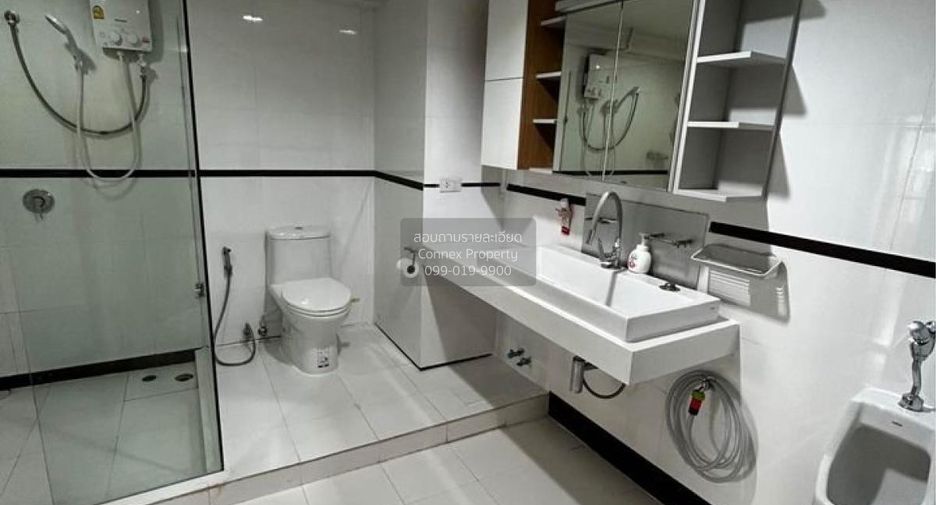 Wohnung zum Kauf mit 2 Zimmer in Khlong Toei, Bangkok