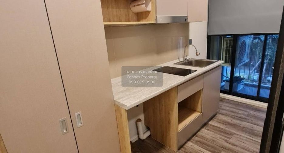 For sale 2 bedrooms condo in Wang Thonglang, Bangkok