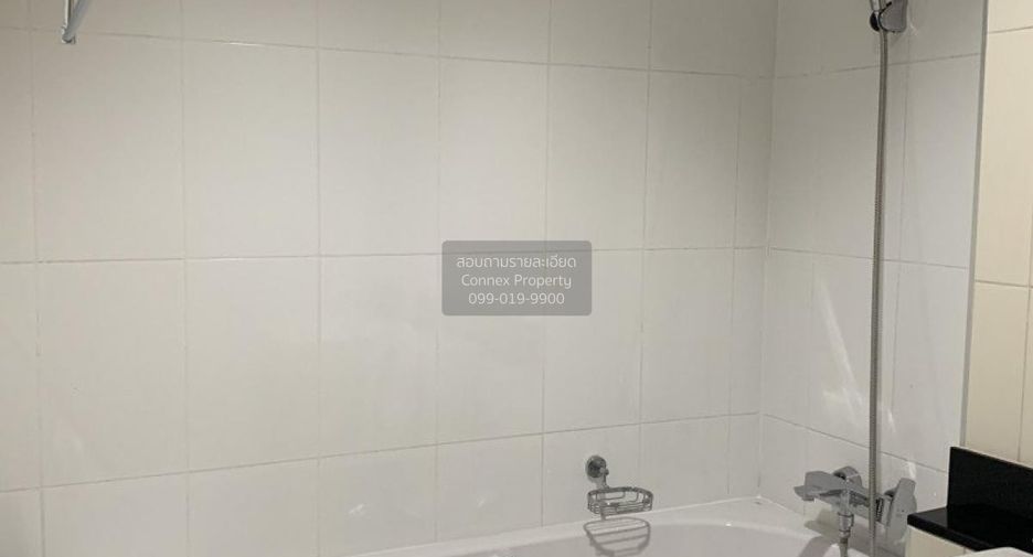 For sale 1 bed condo in Mueang Samut Prakan, Samut Prakan