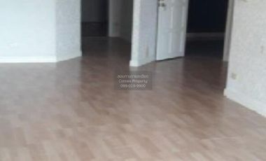 For sale 2 bedrooms condo in Chatuchak, Bangkok