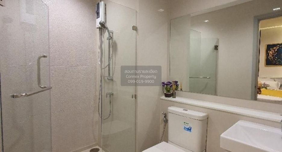 For sale 2 bedrooms condo in Phra Khanong, Bangkok