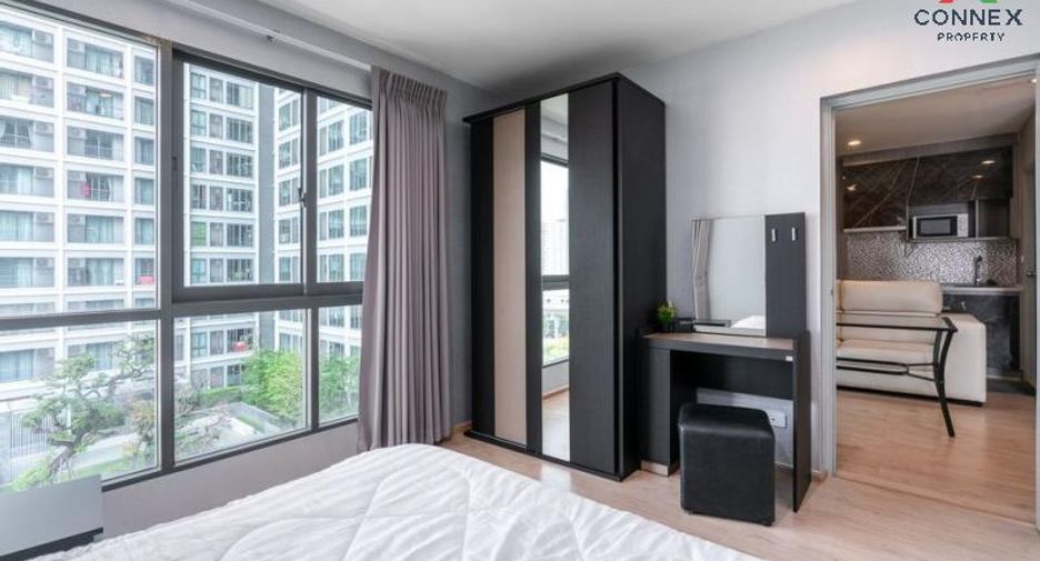 For sale 2 bedrooms condo in Thon Buri, Bangkok